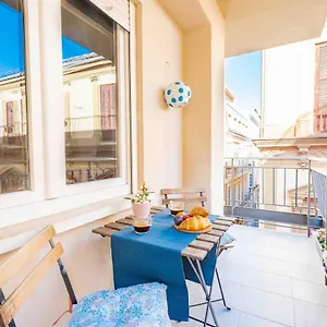 Apartamento Cosy Flat With Private Balcony - Historic Center By Rems, Málaga
